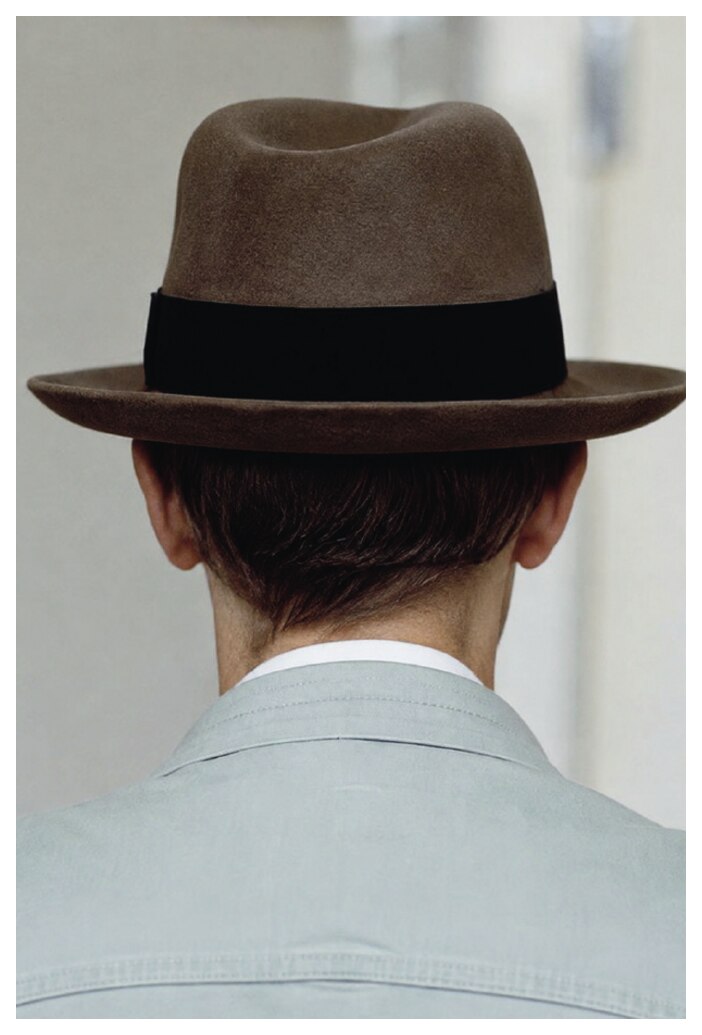 Invented view of the same photograph from behind